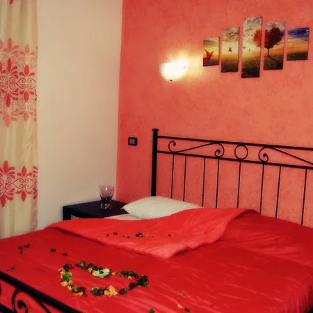 Oda ve Kahvaltı San Cirillo *